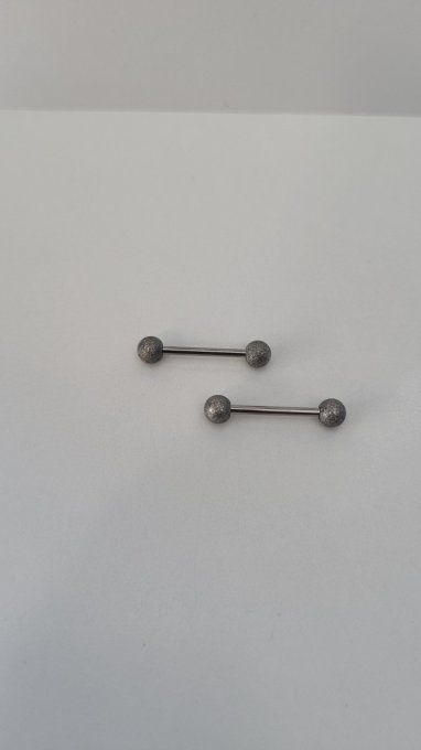 Piercing teton gris pailleté 