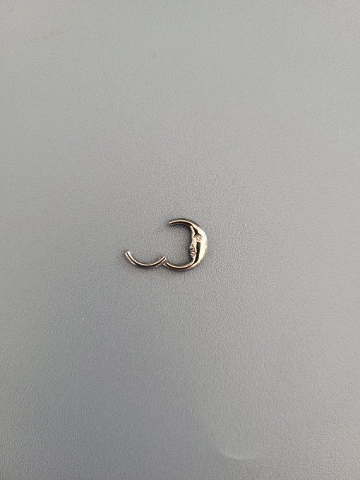 Piercing daith