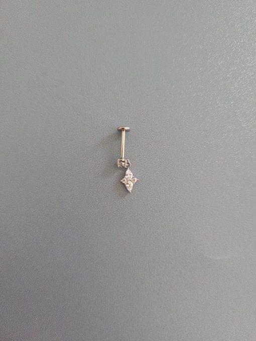 Piercing flat 