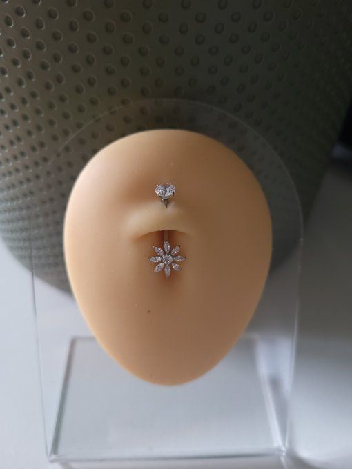 Piercing nombril Fleur 